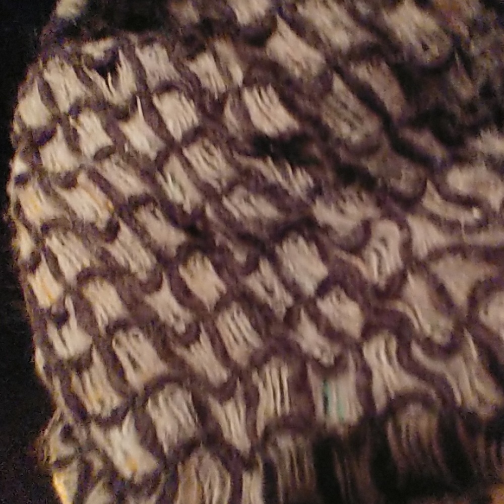 Cute infinity scarf - Picture 3 of 3